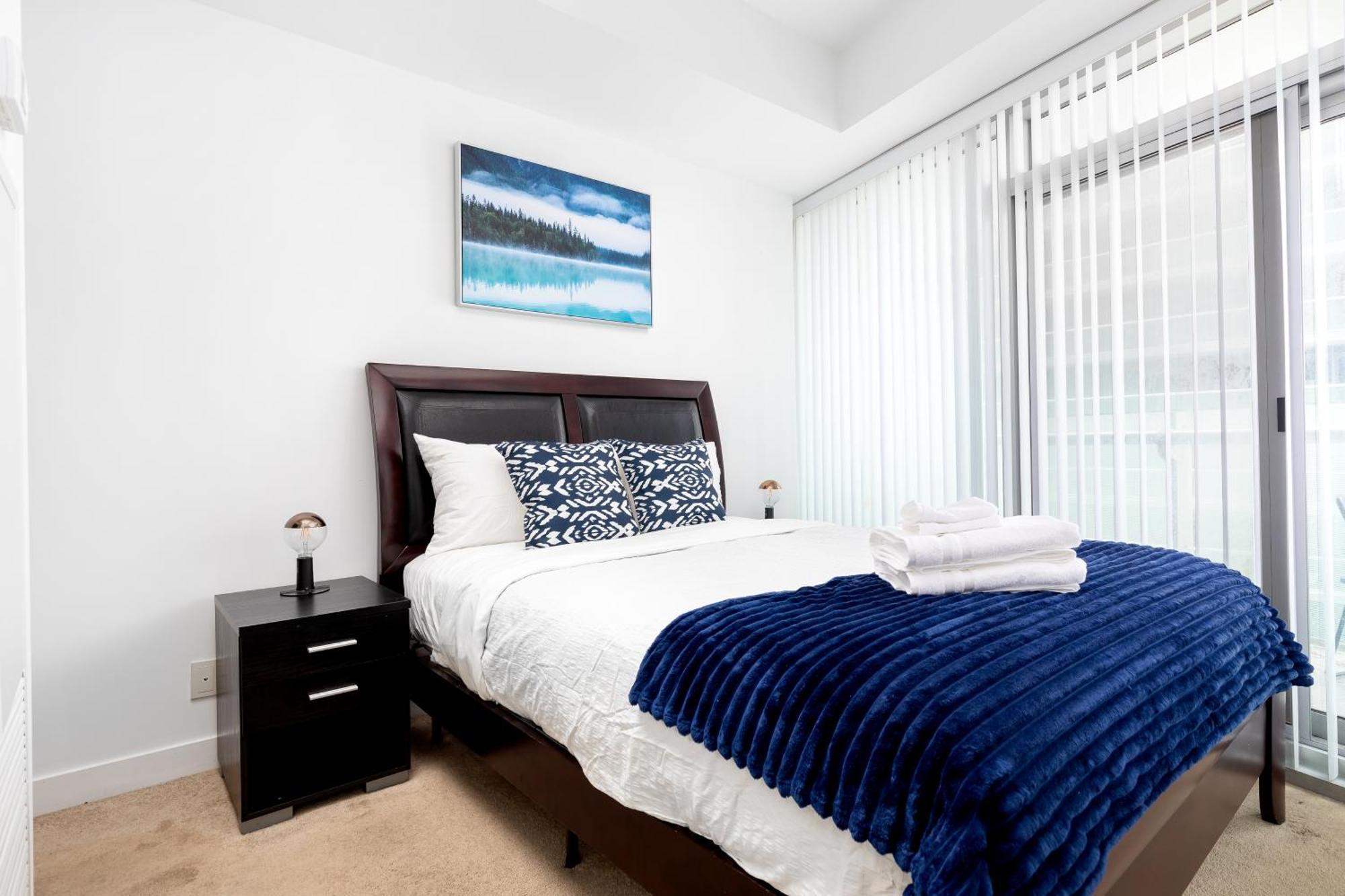 Downtown Toronto Condo Near Cn Tower, Scotiabank Arena, Rogers Centre, Union Station Luaran gambar